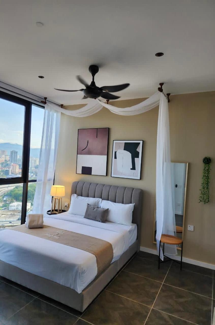 Scarletz Suites Klcc By Gc Luxury Suites Kuala Lumpur Ngoại thất bức ảnh