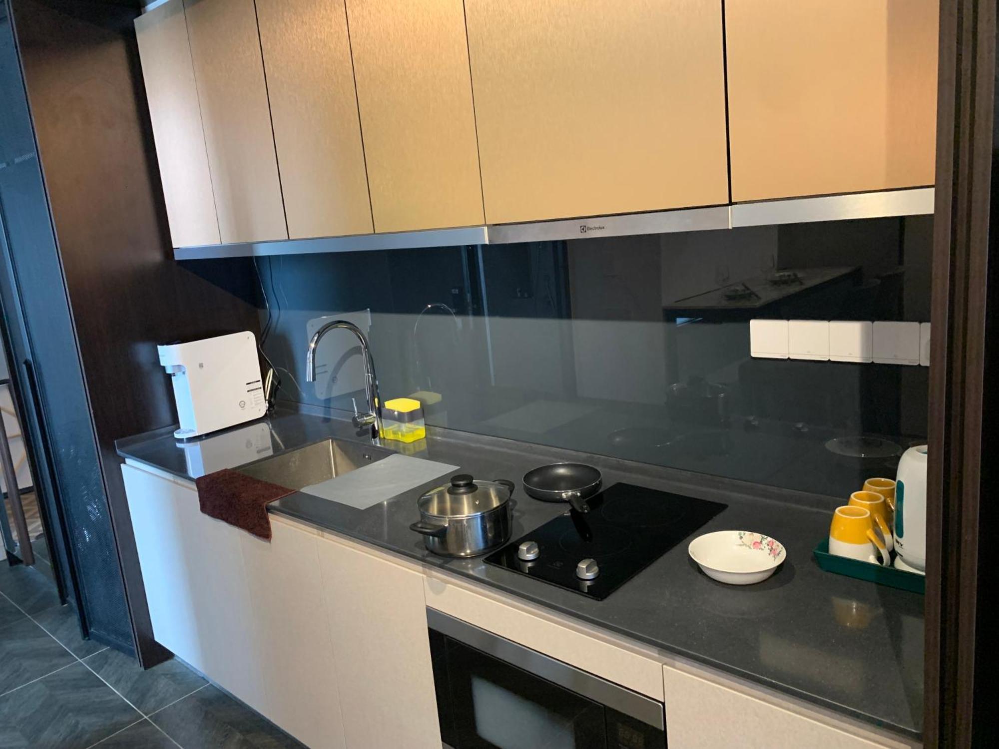 Scarletz Suites Klcc By Gc Luxury Suites Kuala Lumpur Ngoại thất bức ảnh
