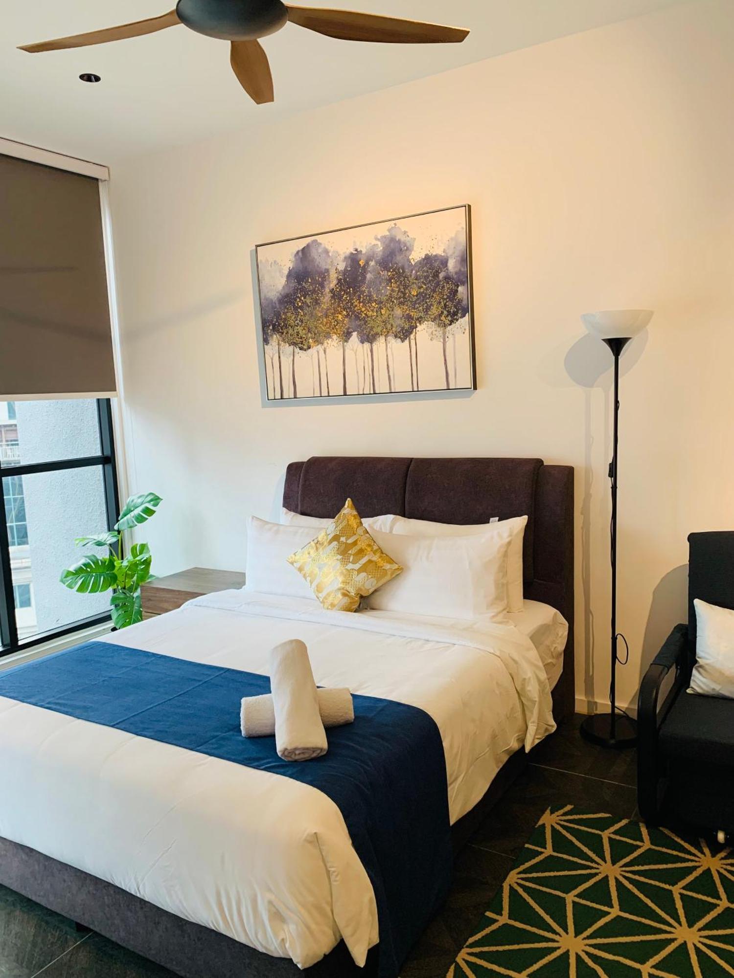 Scarletz Suites Klcc By Gc Luxury Suites Kuala Lumpur Ngoại thất bức ảnh